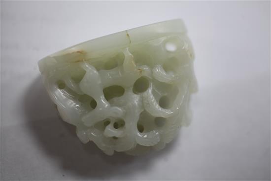 Three Chinese jade carvings, Qing dynasty, 9.4cm